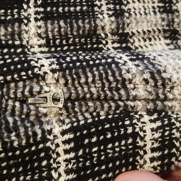 ☘ Lucky Brand tweed jacket - Picture 4 of 9